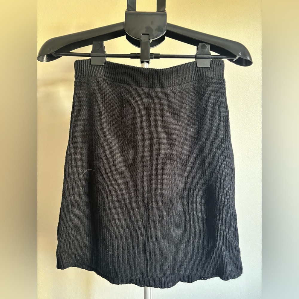 Wild Fable Black Knit Midi Skirt